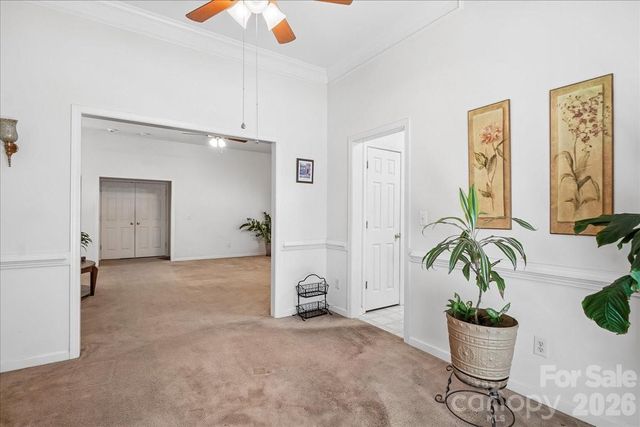 2127 Candlelight Woods Drive, Matthews, NC 28105