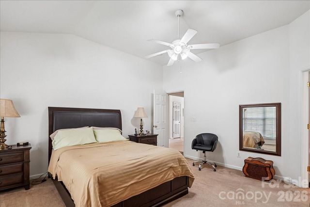 2127 Candlelight Woods Drive, Matthews, NC 28105