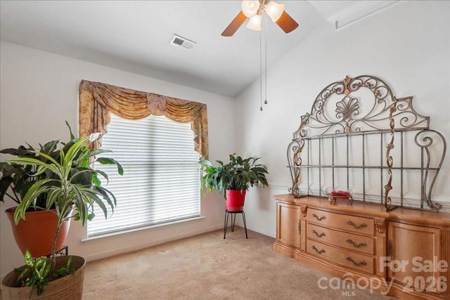 2127 Candlelight Woods Drive, Matthews, NC 28105