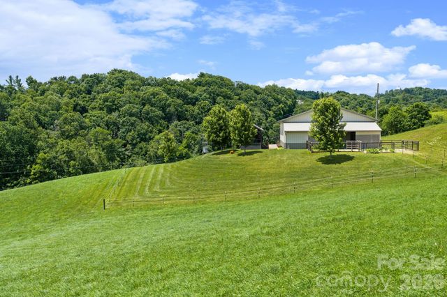 245 Corbett McNeil Road, Boone, NC 28607