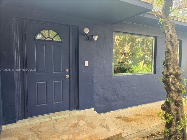 287 NE 118th Ter 5, Miami, FL 33161