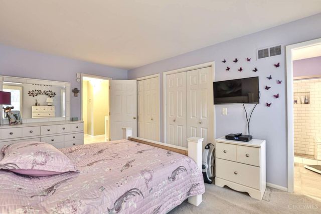 1077 Marla Drive, Miami Twp, OH 45150