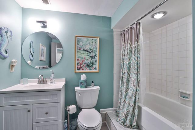 1077 Marla Drive, Miami Twp, OH 45150