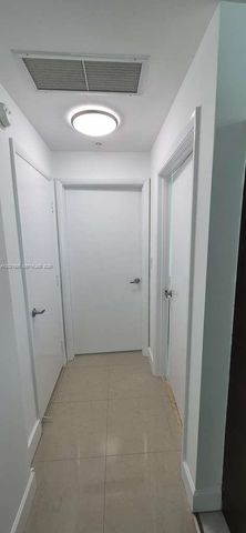1900 N Bayshore Dr 1610, Miami, FL 33132