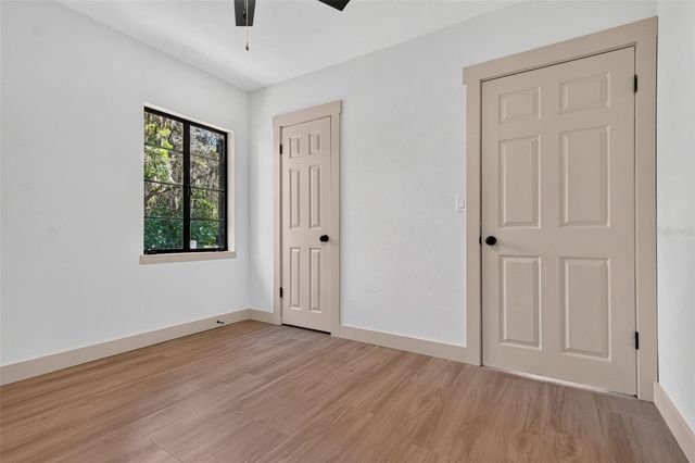 209 S SAINT CLOUD AVENUE, Valrico, FL 33594