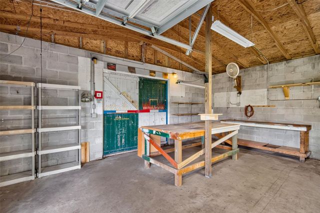 209 S SAINT CLOUD AVENUE, Valrico, FL 33594