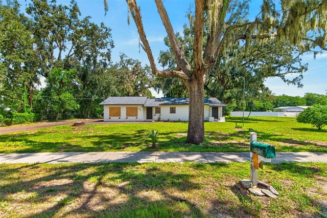 209 S SAINT CLOUD AVENUE, Valrico, FL 33594