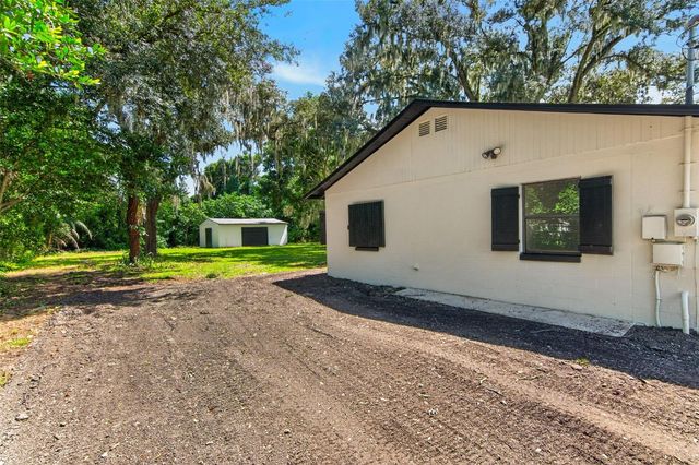 209 S SAINT CLOUD AVENUE, Valrico, FL 33594
