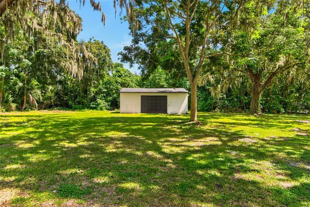 209 S SAINT CLOUD AVENUE, Valrico, FL 33594