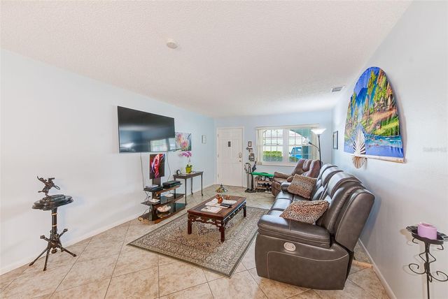 11200 102ND AVENUE 75, Seminole, FL 33778