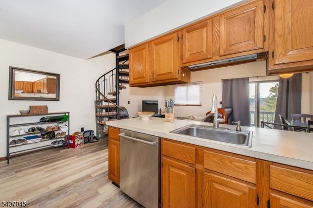 1 Deer Valley Ln 2, Vernon Twp., NJ 07462