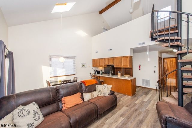 1 Deer Valley Ln 2, Vernon Twp., NJ 07462