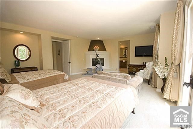 37 Twiggs, Irvine, CA 92620