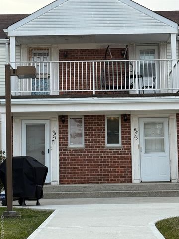 68-21A Cloverdale Lane, Oakland Gardens, NY 11364