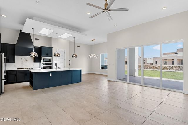 317 RIO DE JAZMIN Circle, El Paso, TX 79932