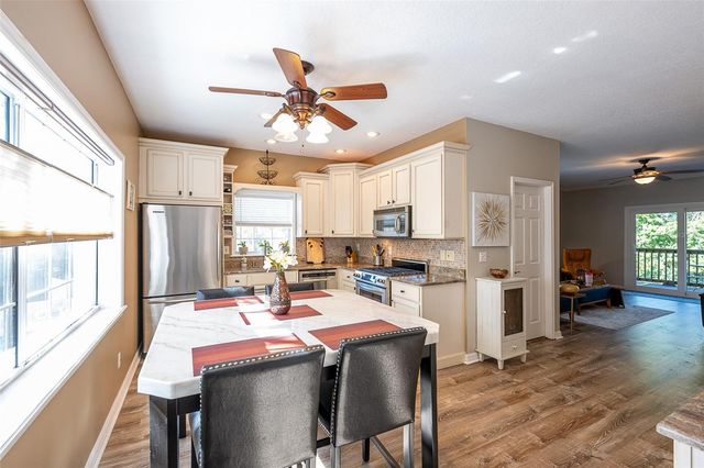 510 RYANS WOODS LANE, Palm Harbor, FL 34683