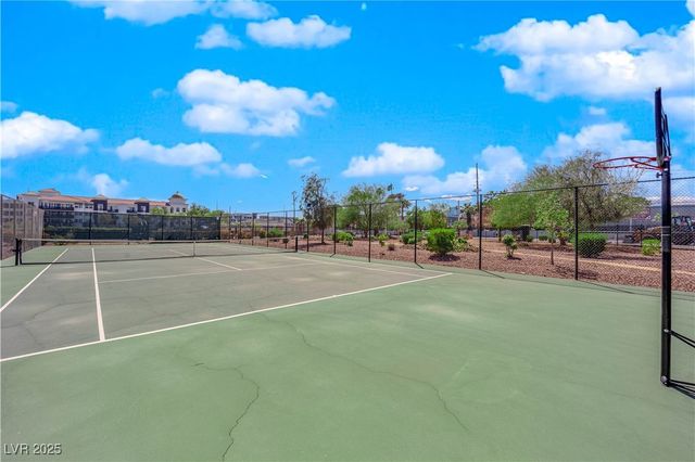 3930 University Center Drive 202, Las Vegas, NV 89119