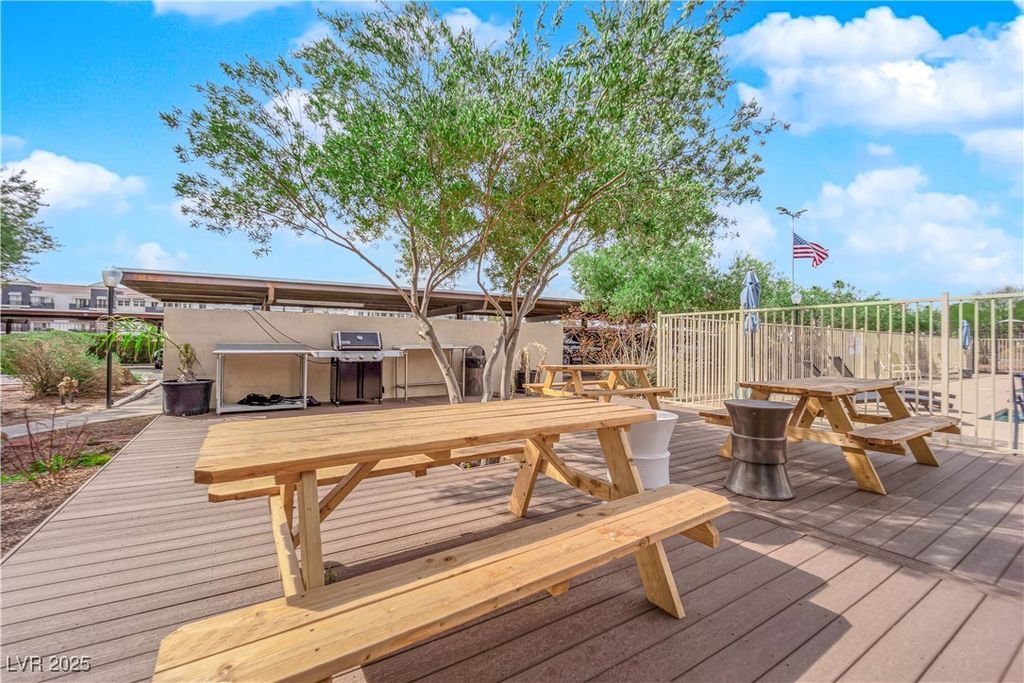 Image 37 of property listing at 3930 University Center Drive 202, Las Vegas, NV 89119