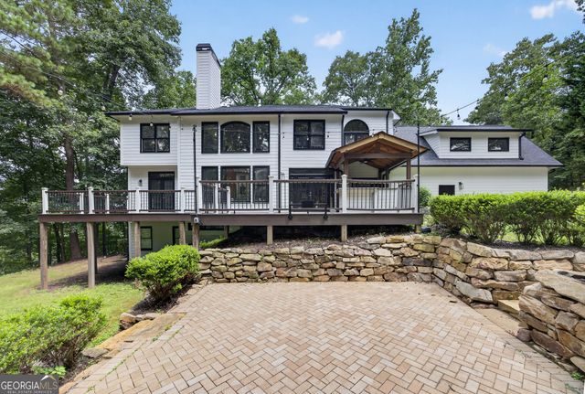 651 Vinings Estates Drive, Mableton, GA 30126