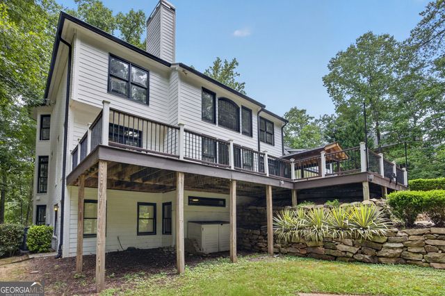 651 Vinings Estates Drive, Mableton, GA 30126