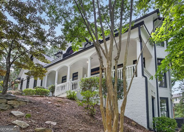 651 Vinings Estates Drive, Mableton, GA 30126