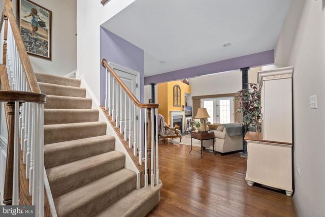 3900 WATER FRONT CT, Bumpass, VA 23024