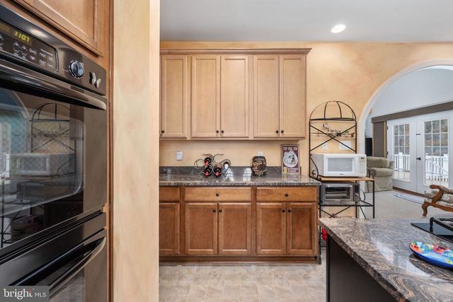 3900 WATER FRONT CT, Bumpass, VA 23024