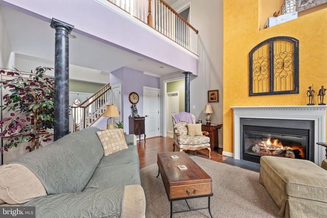 3900 WATER FRONT CT, Bumpass, VA 23024