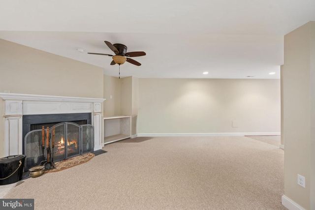 3900 WATER FRONT CT, Bumpass, VA 23024