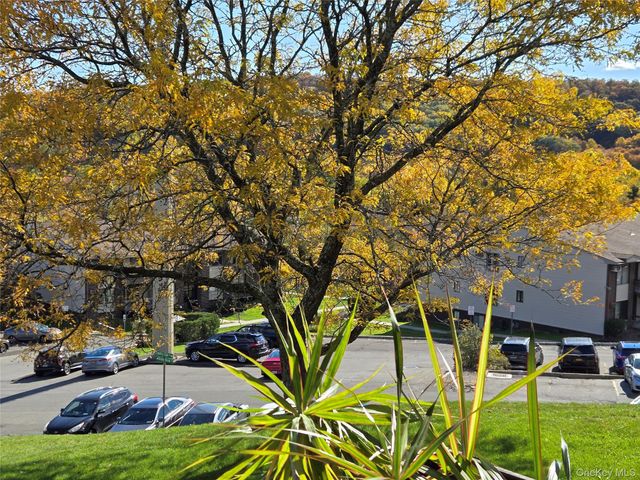 174 Country Club Lane, Pomona, NY 10970