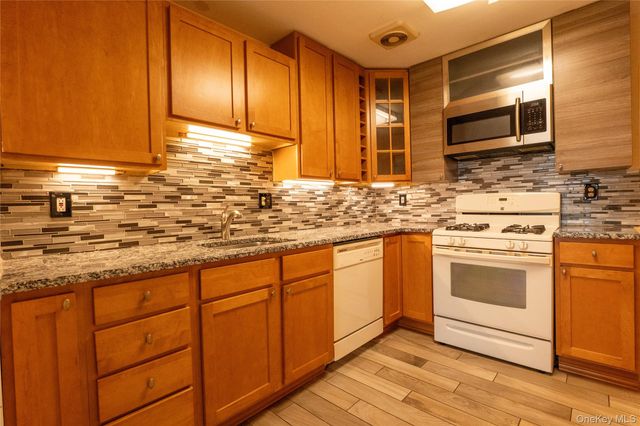 174 Country Club Lane, Pomona, NY 10970