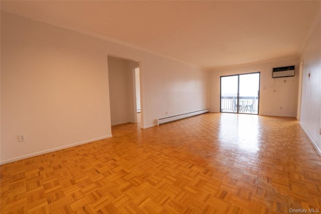 174 Country Club Lane, Pomona, NY 10970