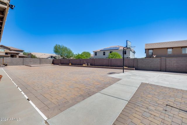225 N 236TH Avenue, Buckeye, AZ 85396