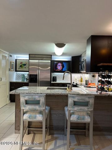 2277 SEMINOLE Road D, Atlantic Beach, FL 32233