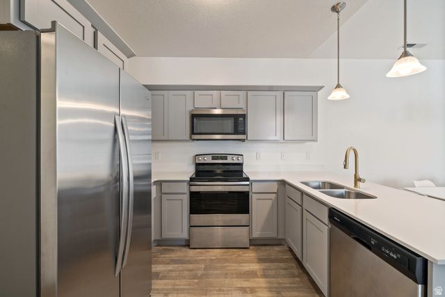 537 N 310 W, Vineyard, UT 84059
