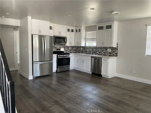 2420 Folsom Street, Los Angeles, CA 90033
