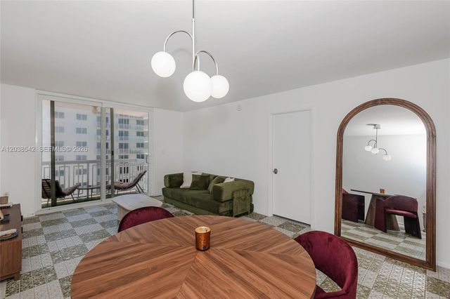 401 Ocean Drive 810, Miami Beach, FL 33139