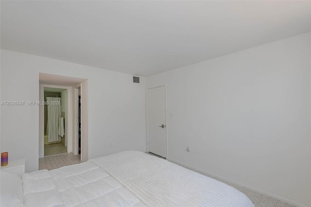 401 Ocean Drive 810, Miami Beach, FL 33139
