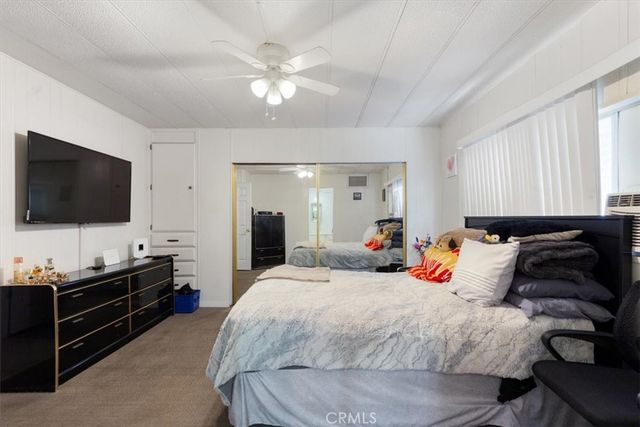 300 N Rampart 195, Orange, CA 92868