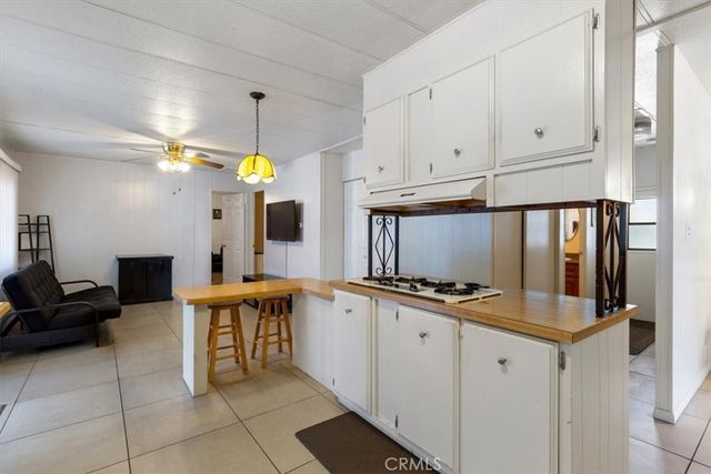 300 N Rampart 195, Orange, CA 92868