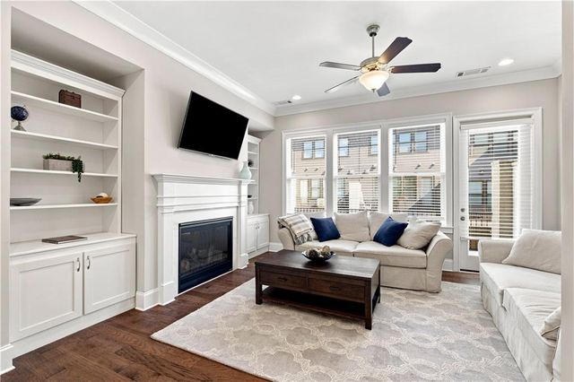 6580 Aria Village Drive, Sandy Springs, GA 30328