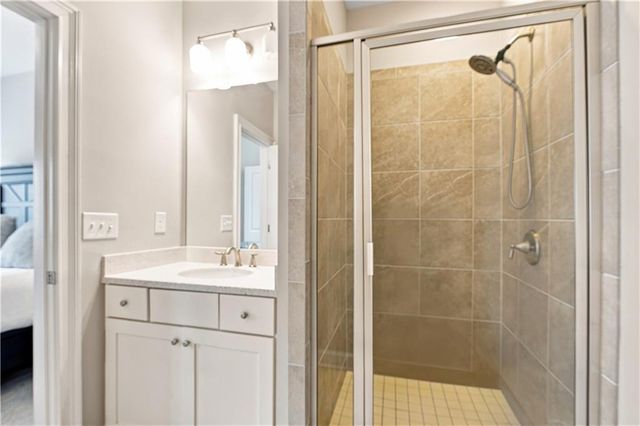 6580 Aria Village Drive, Sandy Springs, GA 30328