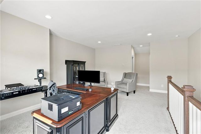 6580 Aria Village Drive, Sandy Springs, GA 30328