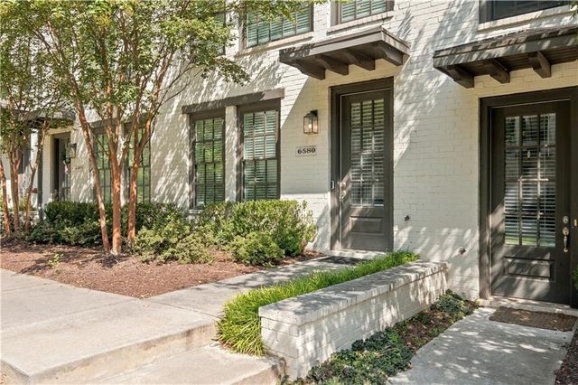 6580 Aria Village Drive, Sandy Springs, GA 30328