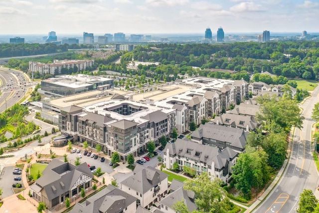 6580 Aria Village Drive, Sandy Springs, GA 30328