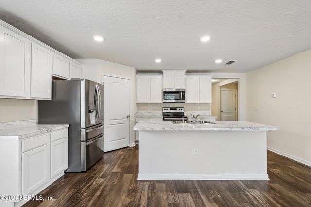 3158 COLD LEAF Way, Green Cove Springs, FL 32043