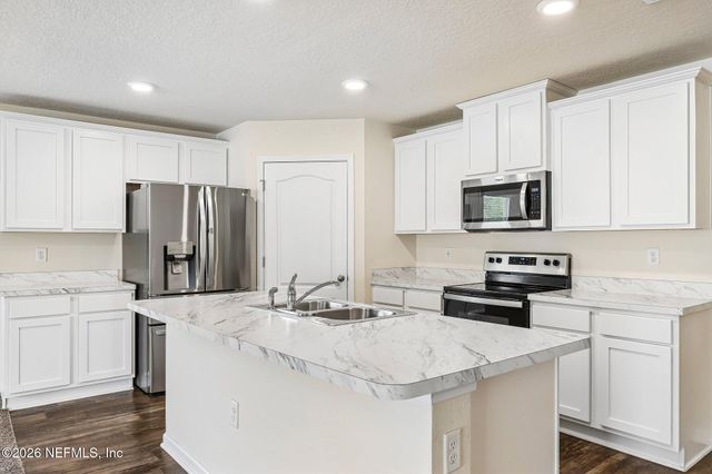 3158 COLD LEAF Way, Green Cove Springs, FL 32043