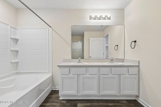 3158 COLD LEAF Way, Green Cove Springs, FL 32043