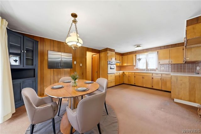 3933 Lockport Avenue, Wheatfield, NY 14120