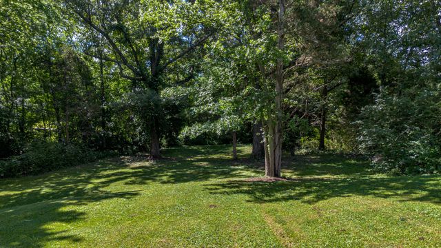 3200 Bement Street, Paducah, KY 42003